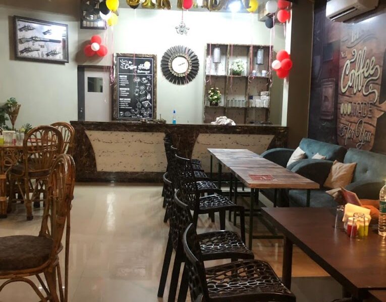 Chatore Restaurent & Cafe